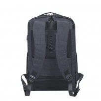 8365 black carry-on Laptop backpack 17.3